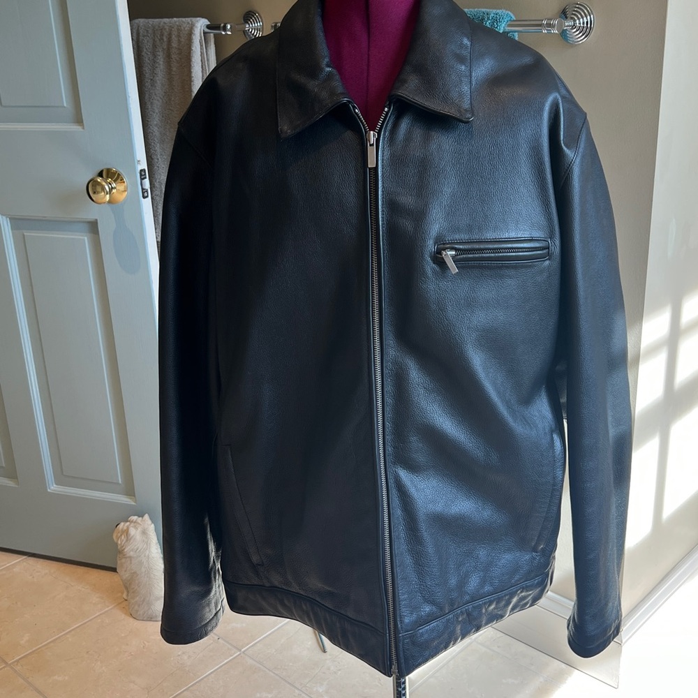 Men’s Misty Harbor Black Leather Jacket - XL.